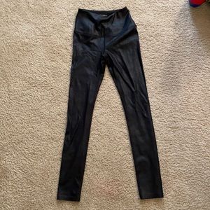 EUC faux workout leather leggings, size XS